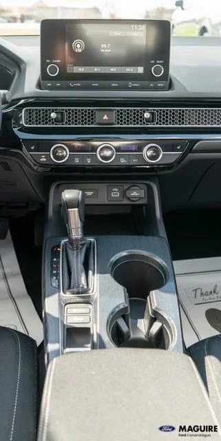2022 Honda Civic EX - Photo 16