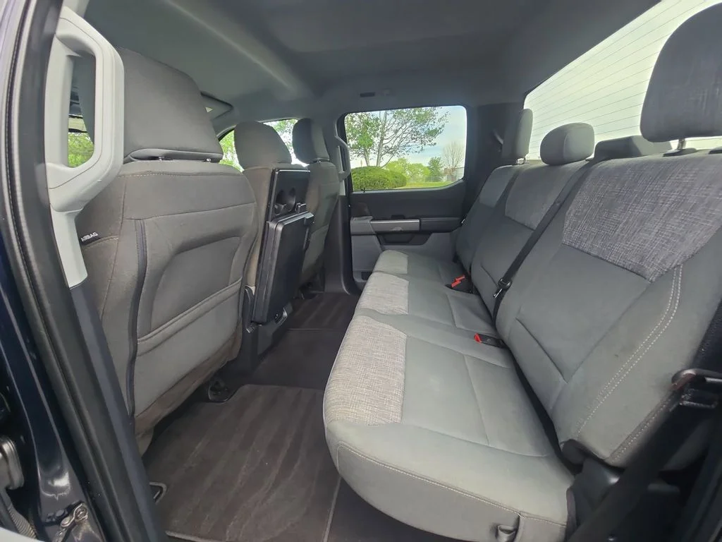 Used 2023 Blue Metallic Ford XLT image 41