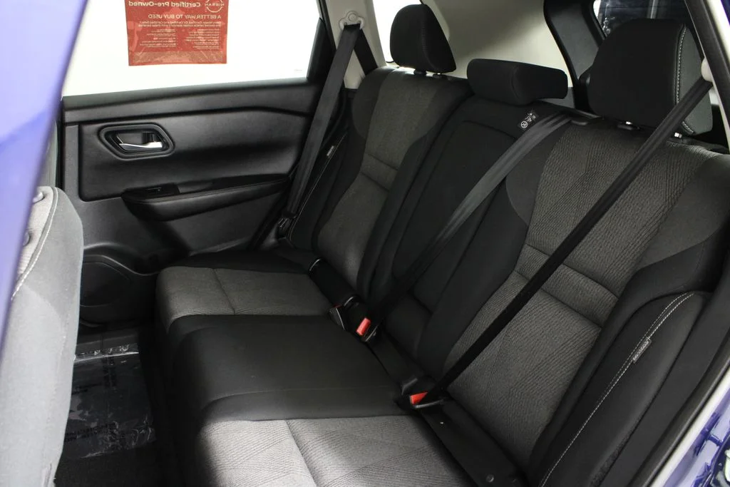 2025 Nissan Rogue SV - Photo 22