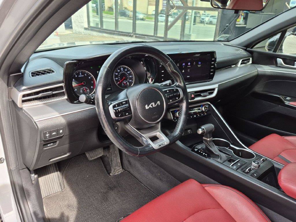 Used 2024 Gray Kia GT-Line image 11