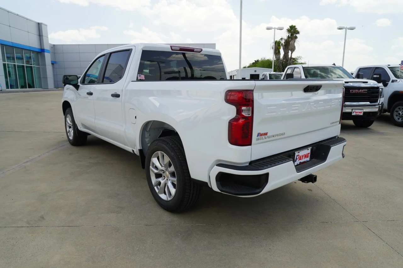 2026 Chevrolet Silverado 1500 Custom - Photo 13