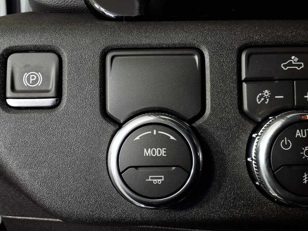 New 2026 Summit White GMC Elevation image 46
