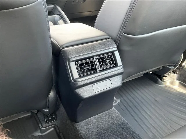 Used 2026 Gray Honda Touring image 12