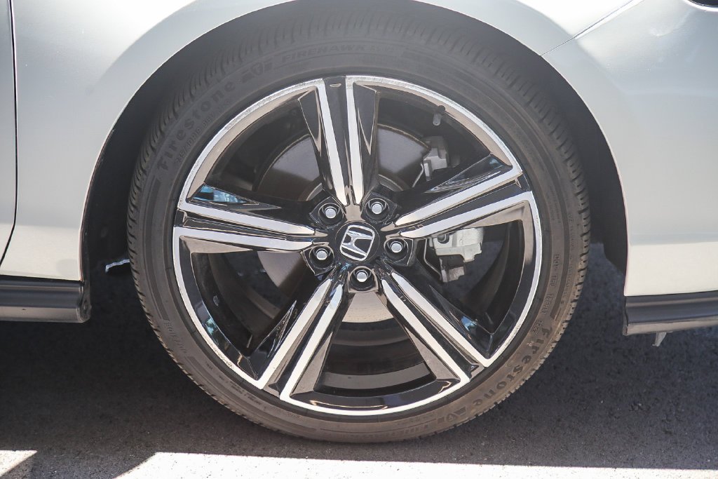 Certified Used 2024 Platinum White Pearl Honda HYBRID SPORT image 10