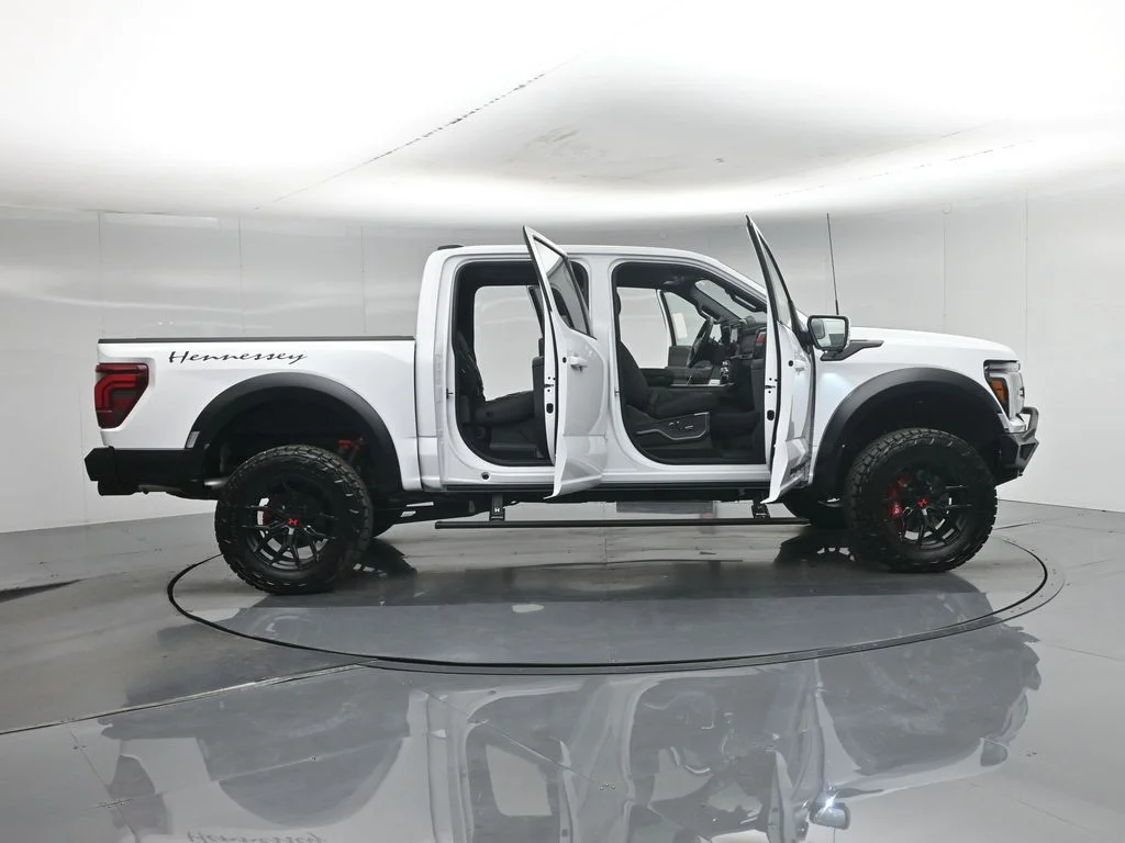 New 2026 Oxford White Ford Raptor image 4