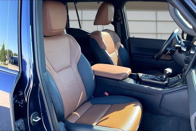 Used 2024 Blue Lexus 550 Luxury image 7