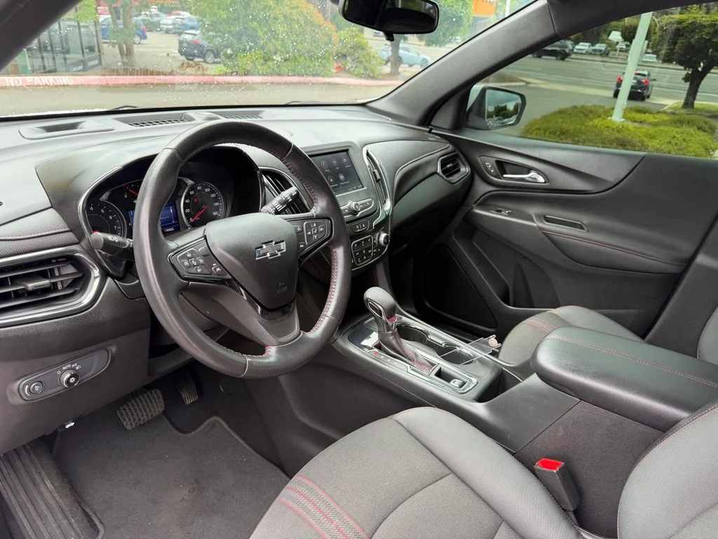 Used 2022 White Chevrolet RS image 16