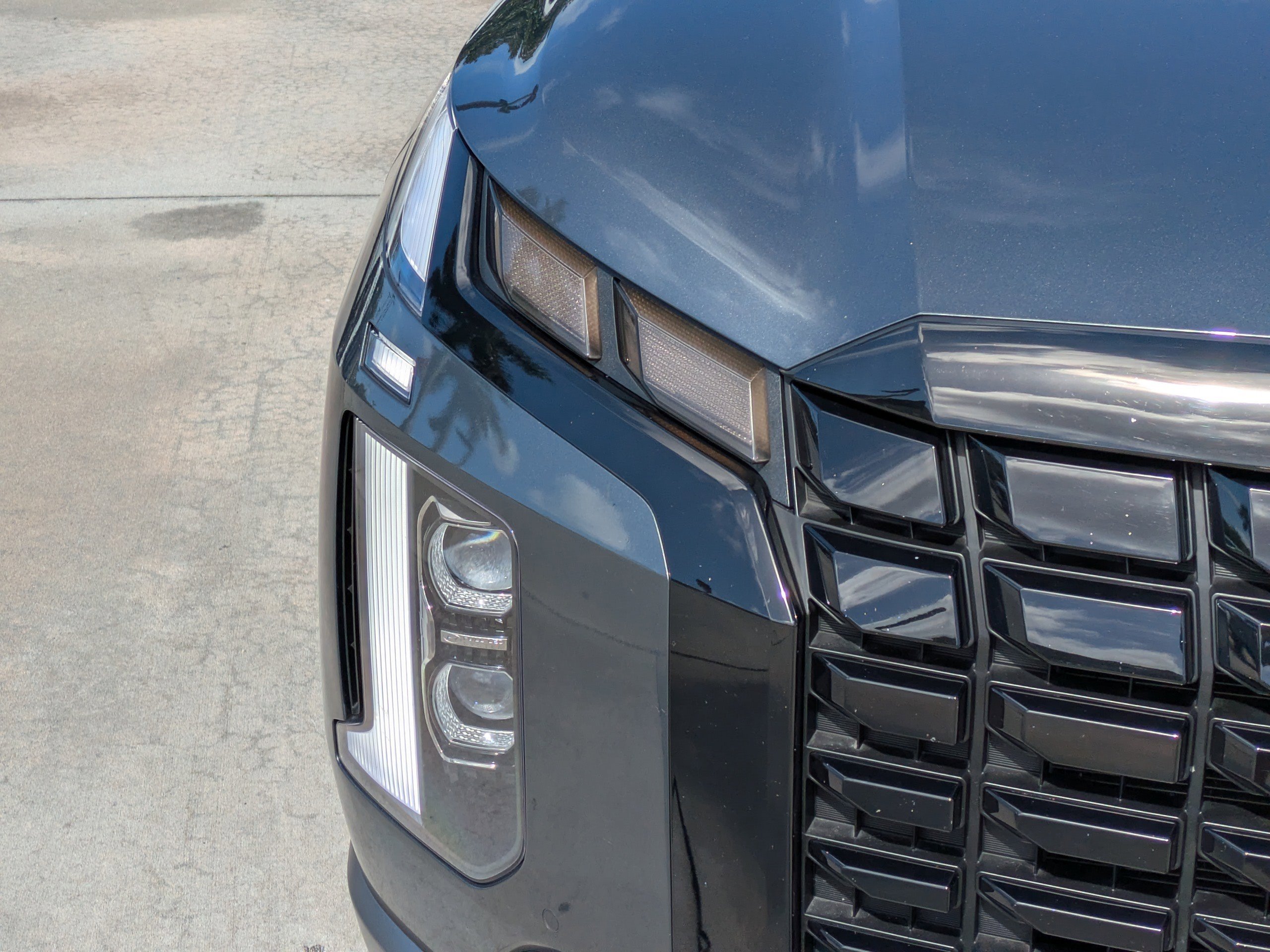 2025 Hyundai Palisade Limited - Photo 7