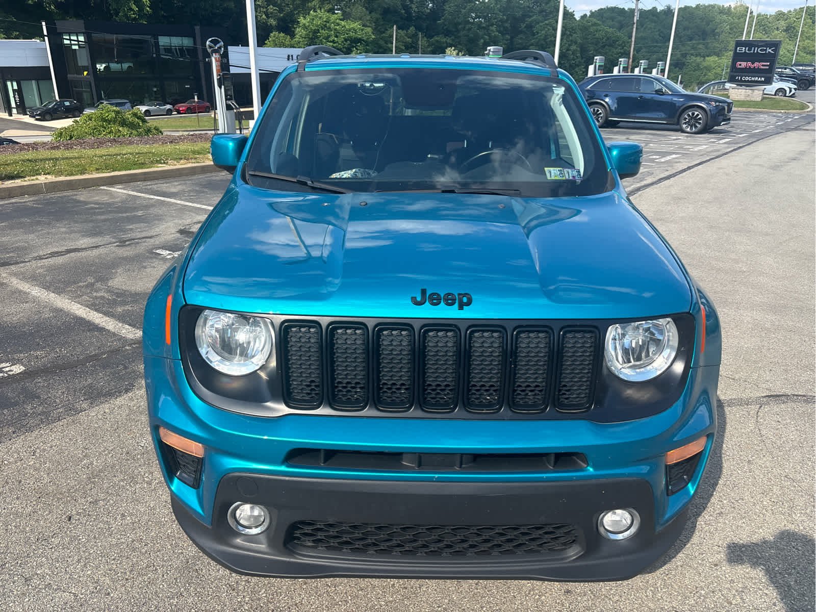 Used 2020 Bikini Metallic Clearcoat Jeep Altitude image 2