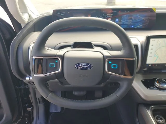 New 2025 Agate Black Metallic Ford Active image 23