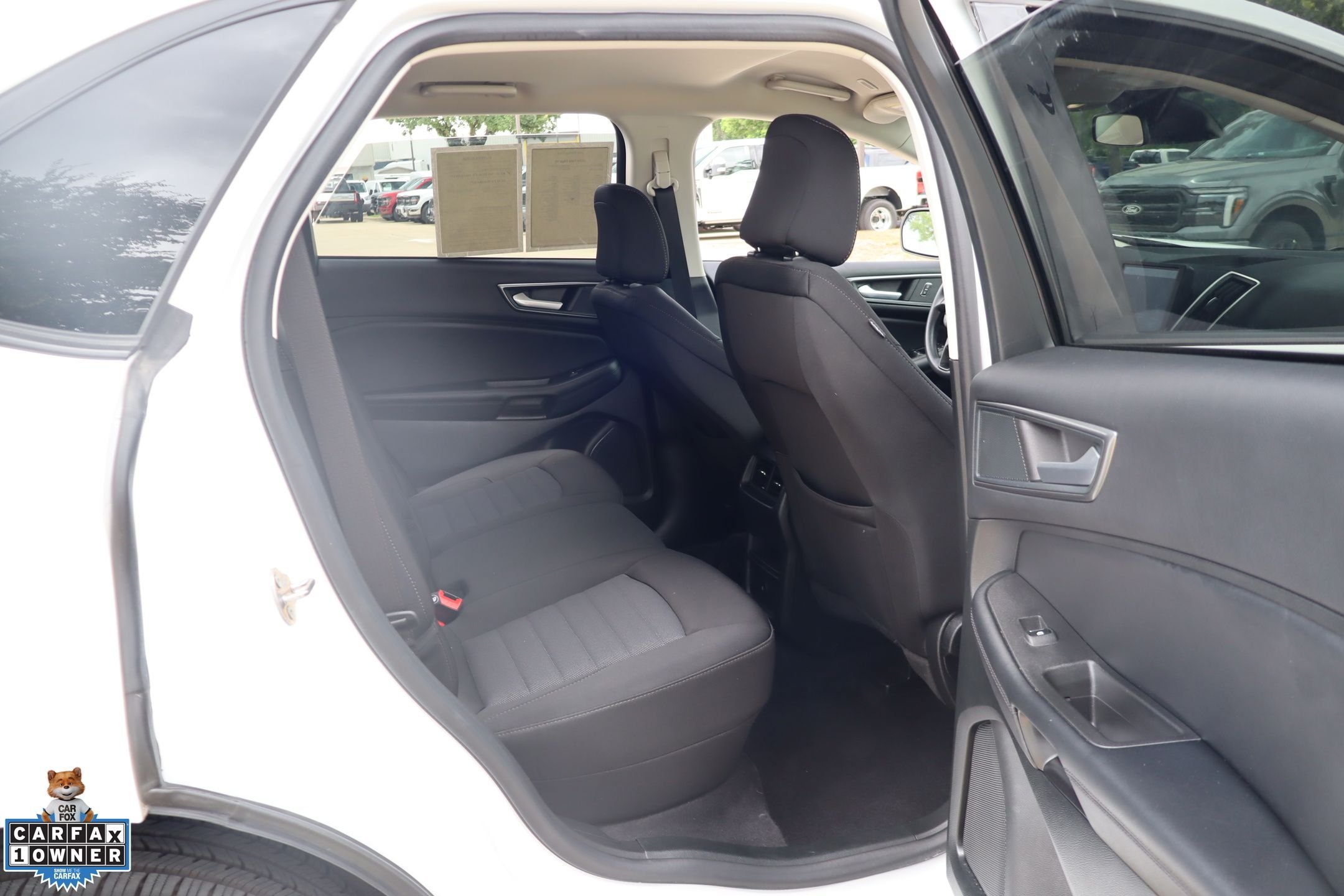 Used 2024 White Ford SE image 26