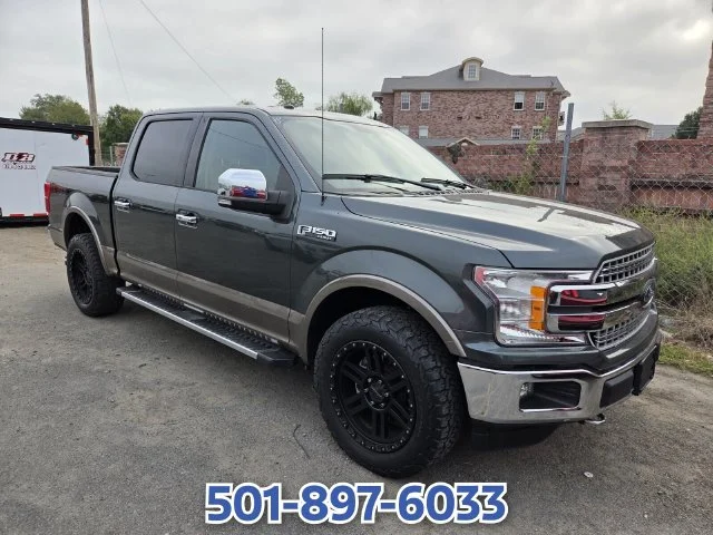 Used 2018  Ford Lariat image 3