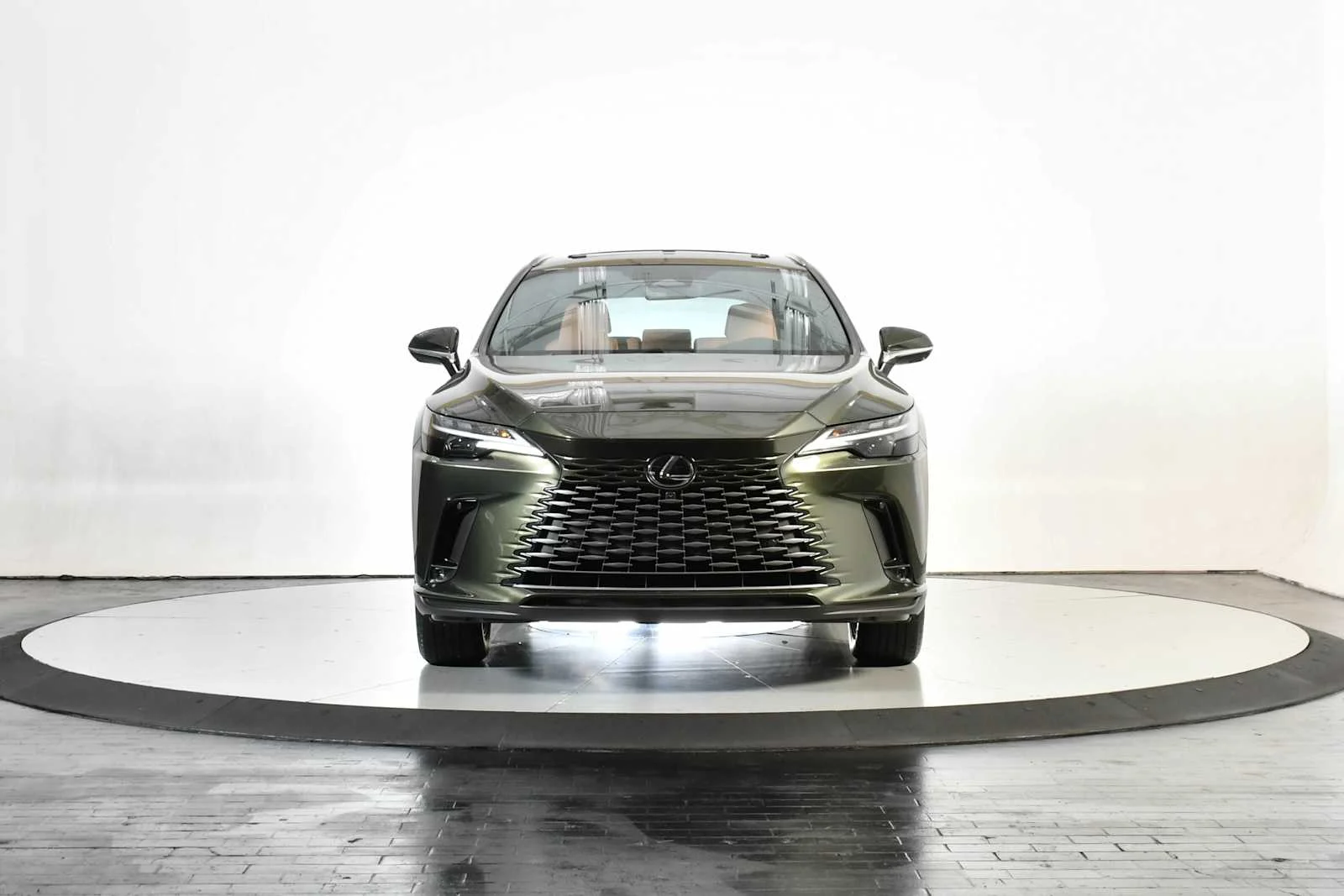 Certified Used 2025 NORI GREEN PEARL Lexus Premium image 10