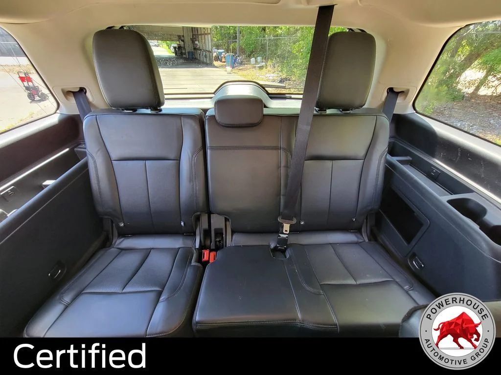 Used 2023 Silver Ford XLT image 17