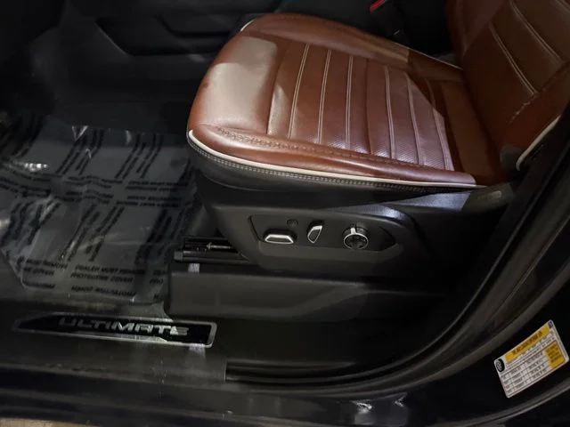 Used 2022 Titanium GMC Denali Ultimate image 24