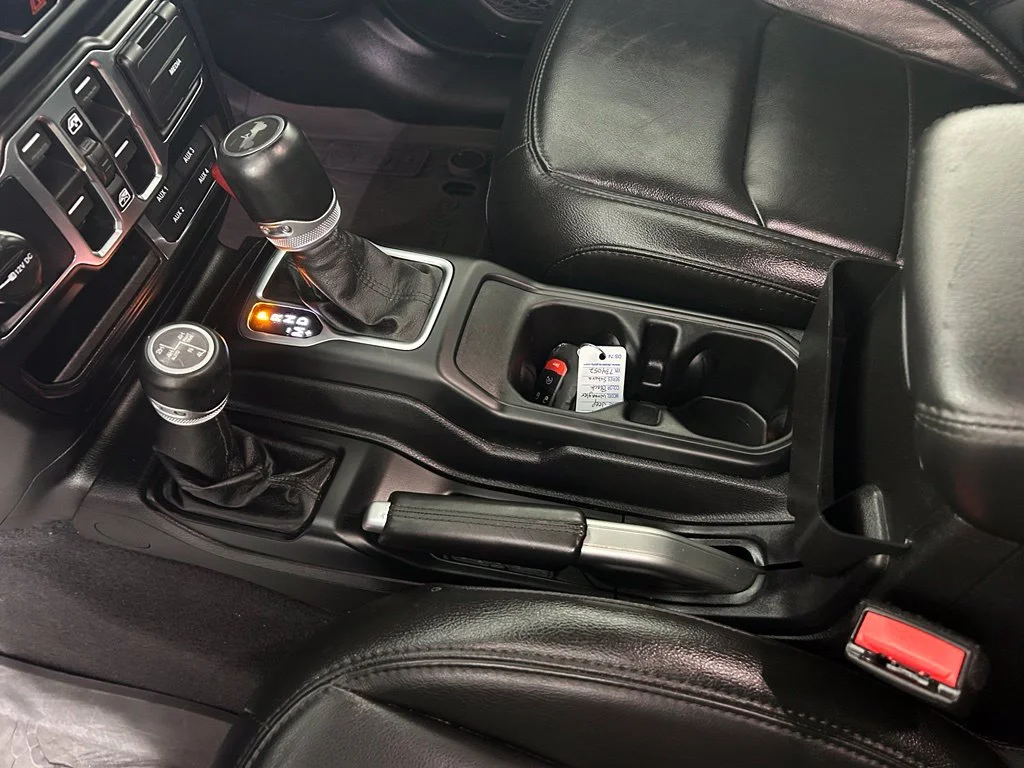 Used 2021 Black Jeep Unlimited Sahara Altitude image 8