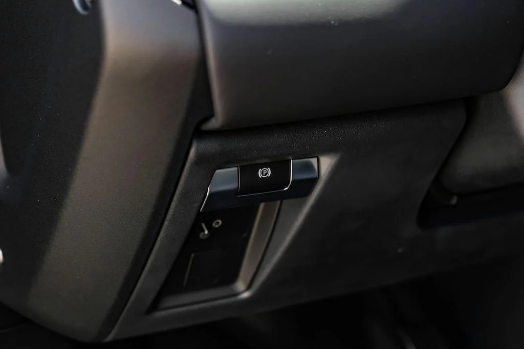 2025 Land Rover Defender V8 - Photo 30