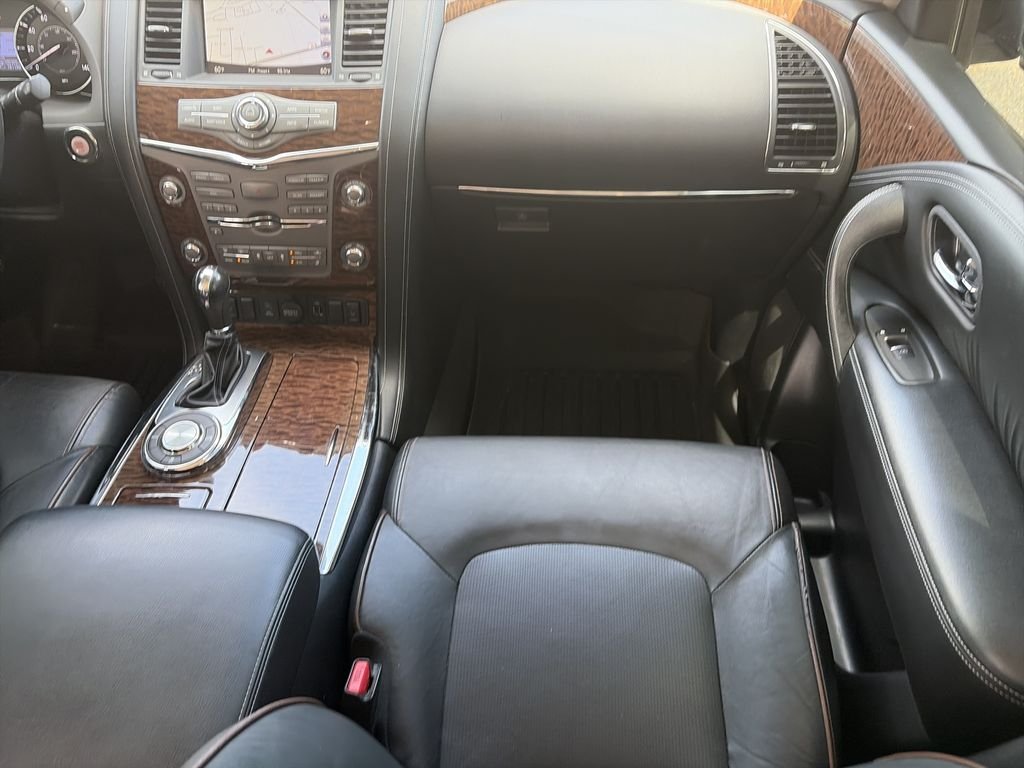 Used 2020 Gray Nissan SL image 16