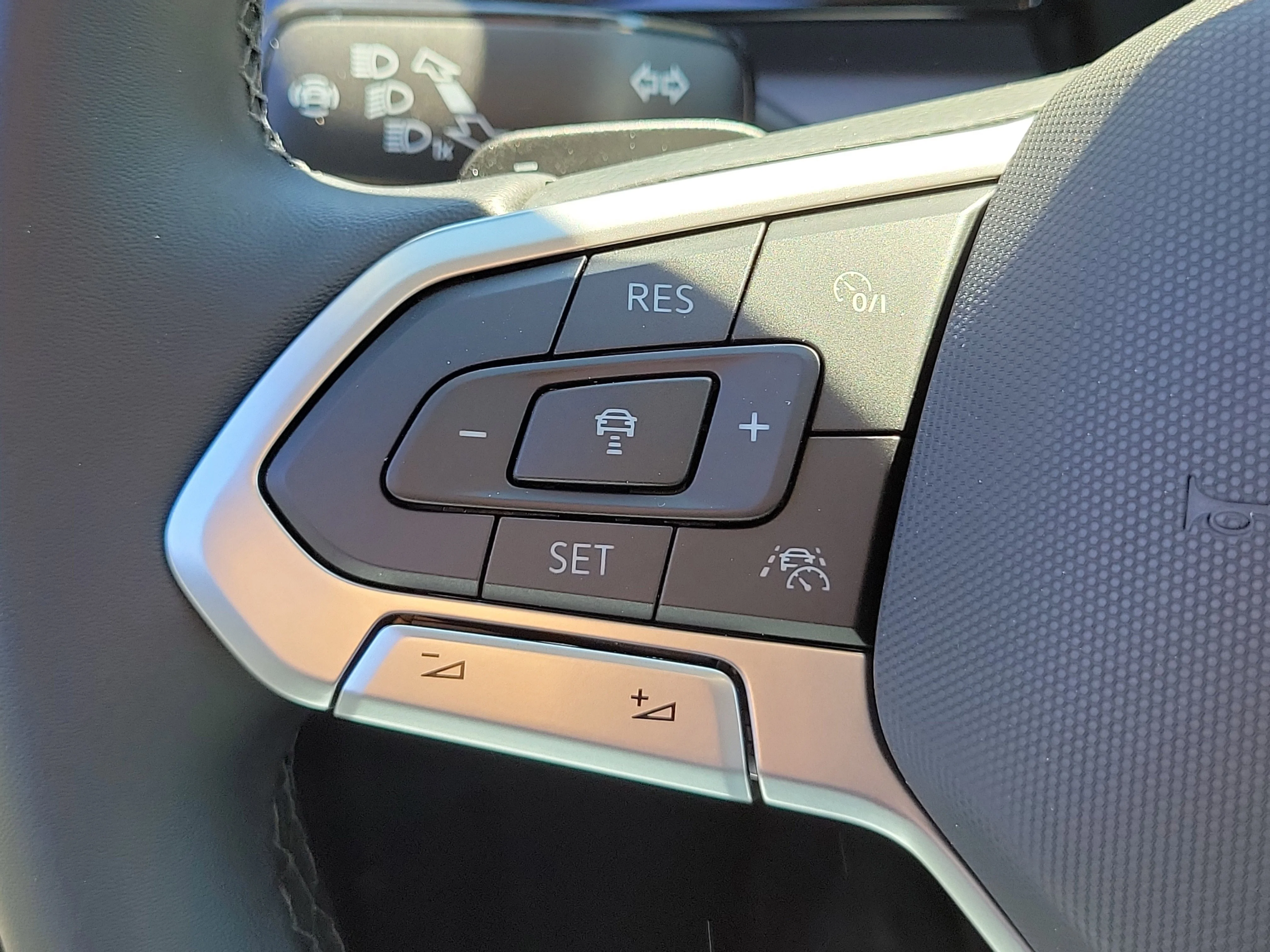 New 2026 White Volkswagen Peak Edition image 24
