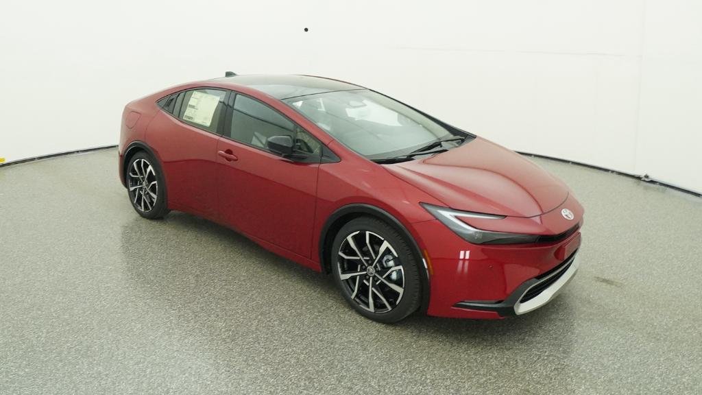 New 2026 Supersonic Red Toyota XSE Premium image 7