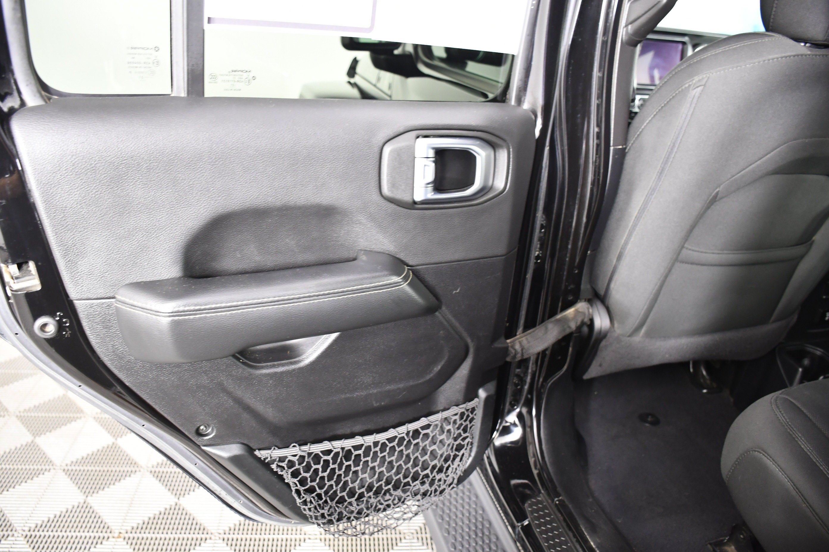 Used 2021 Black Clearcoat Jeep Unlimited Sahara image 45