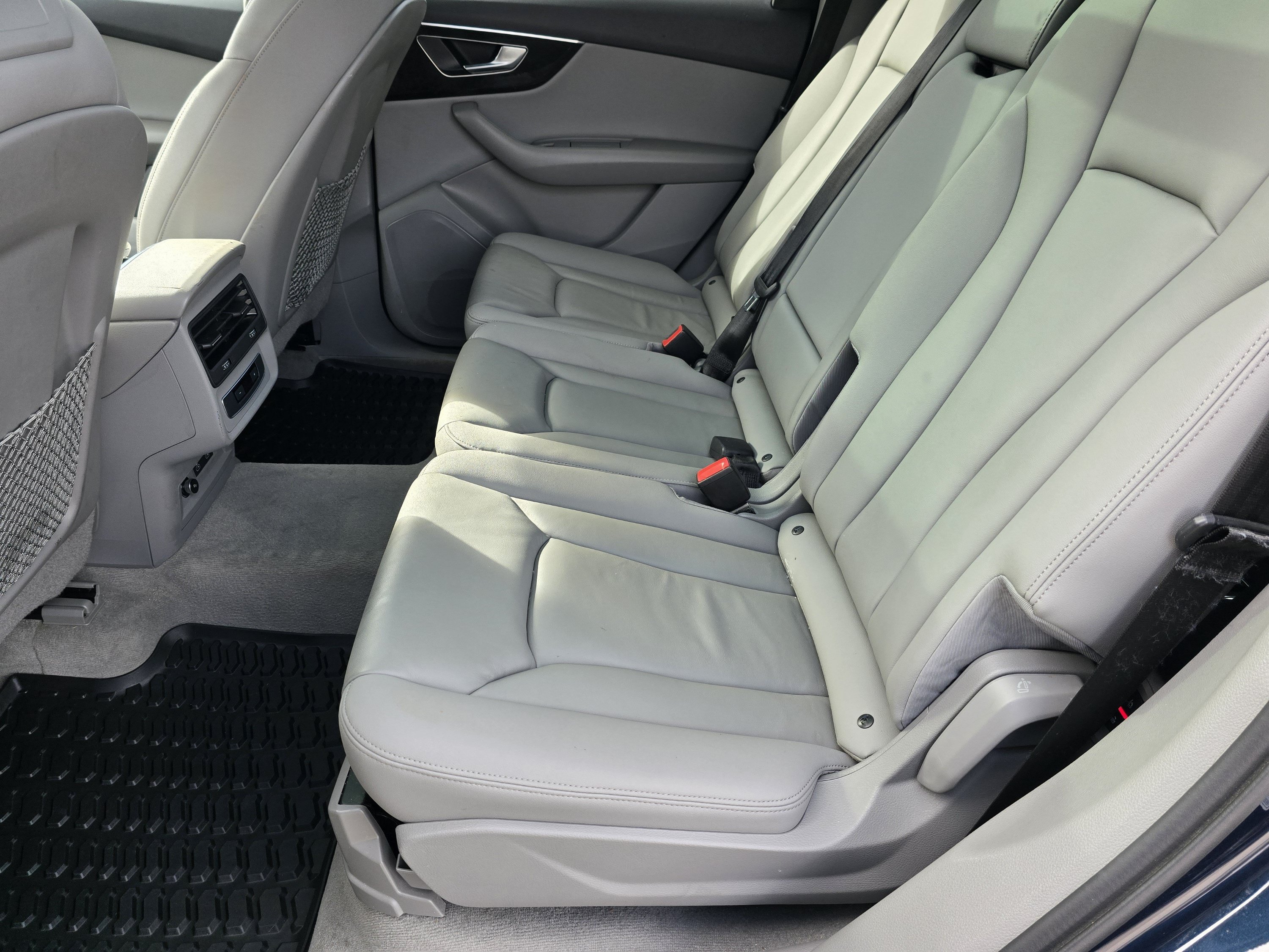 Used 2023 Blue Metallic Audi Premium image 5