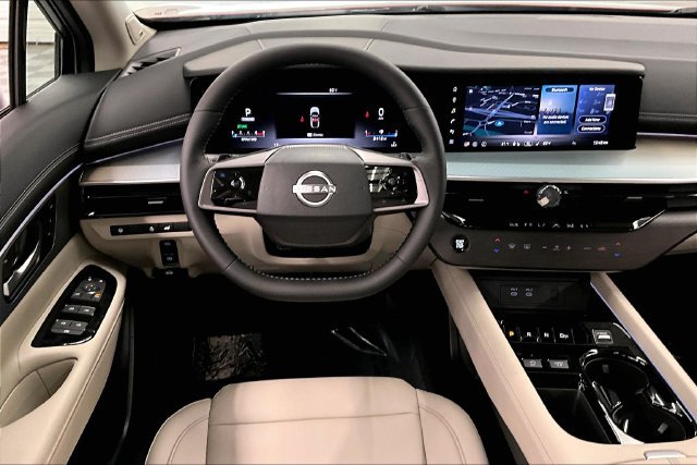 New 2025 Scarlet Ember Tintcoat/Super Black Nissan SL image 21
