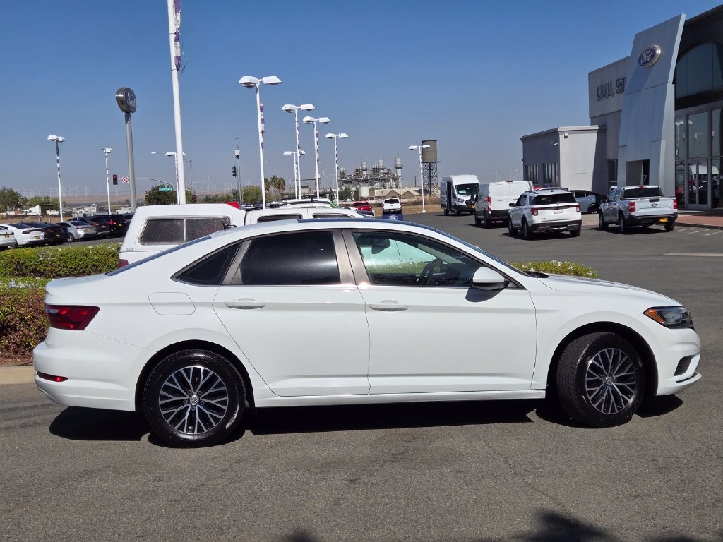 Certified Used 2020 Pure White Volkswagen 1.4T SE image 3