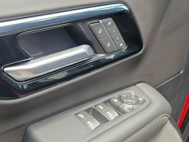 2025 Chevrolet Tahoe Premier - Photo 26