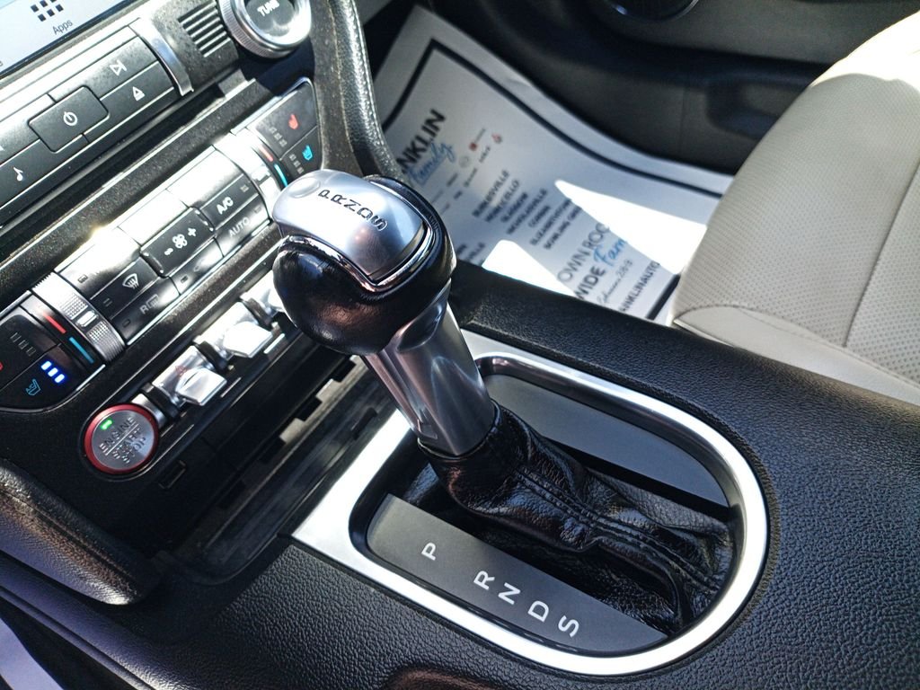 Used 2018 White Ford EcoBoost Premium image 22