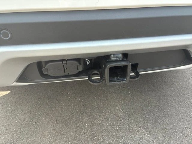 New 2027 White Ford 4DR AWD TREMOR image 6