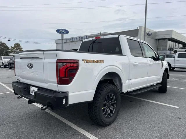 New 2025 White Ford Tremor image 3