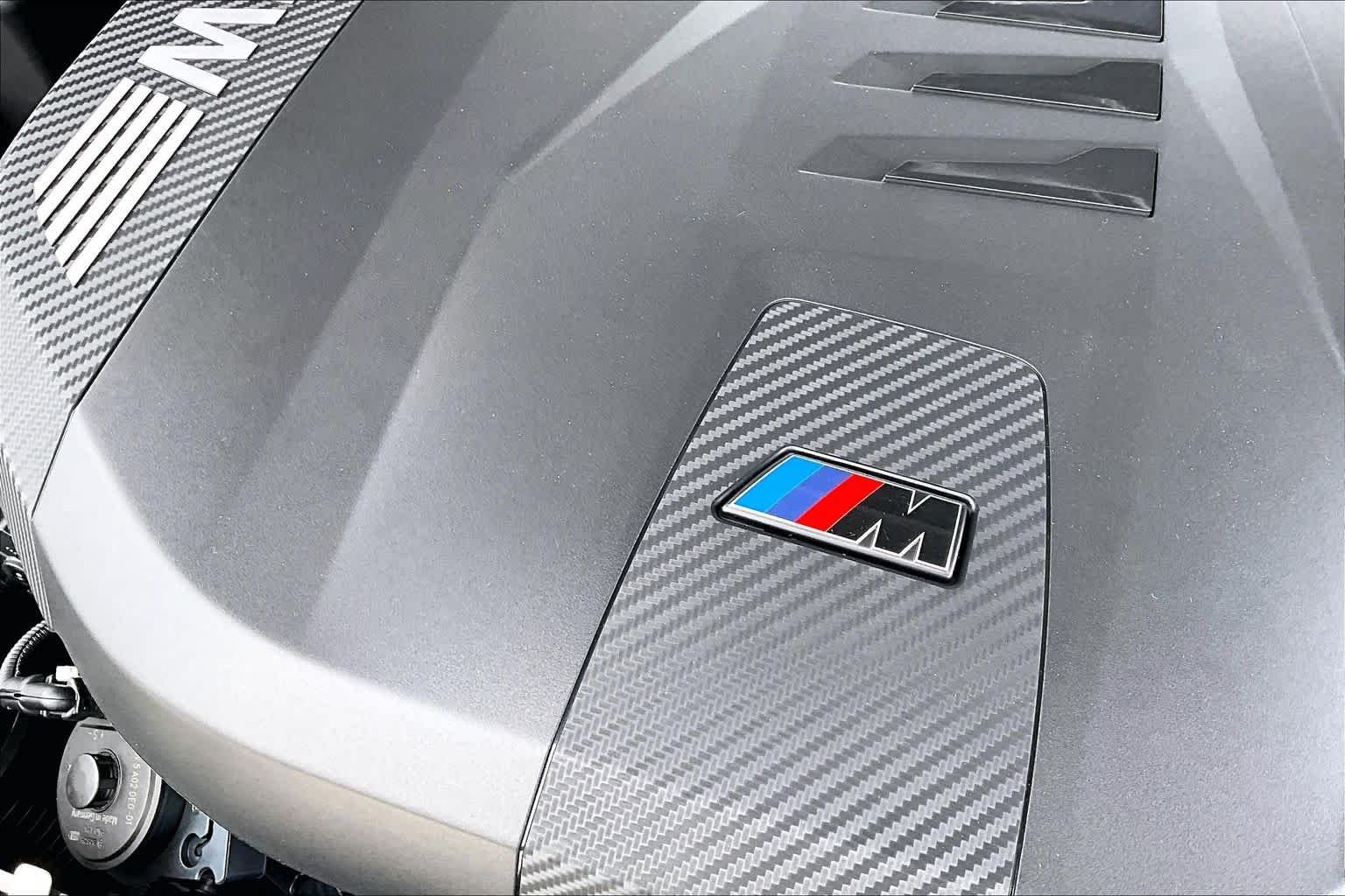 New 2027 Skyscraper Grey Metallic BMW M240i xDrive image 17