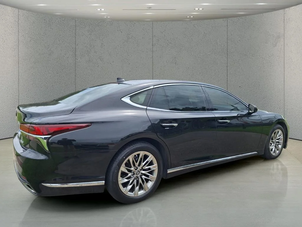 Used 2019 Black Lexus 500 Base image 5