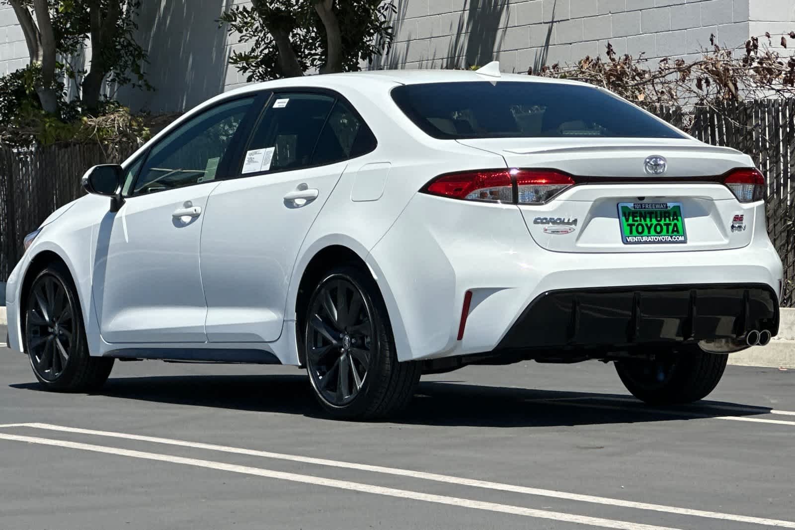 New 2026 Ice Cap Toyota  SE image 6