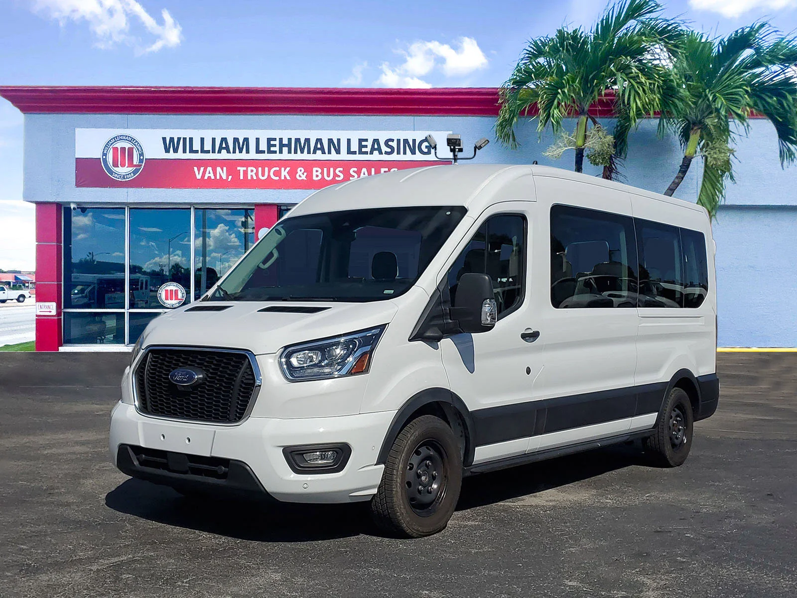 2023 Ford Transit 350 XLT Med Roof Sliding Pass. 148's photo