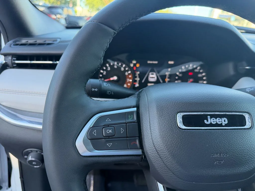 Used 2024 Bright White Clearcoat Jeep Limited image 18