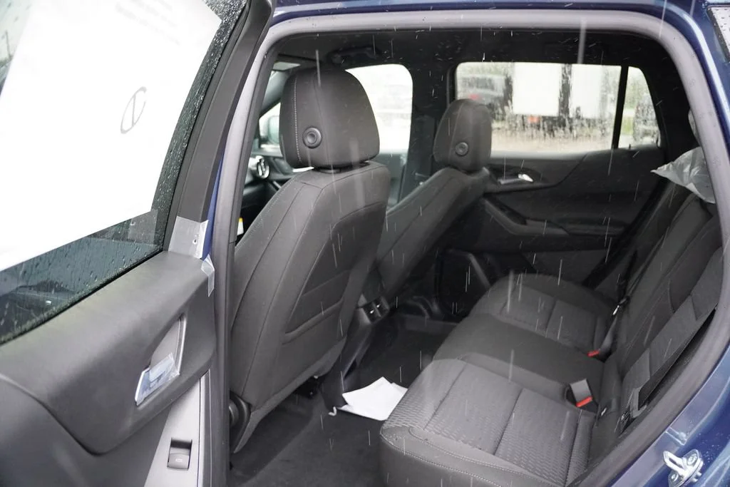 New 2027 Lakeshore Blue Metallic Chevrolet LT image 11