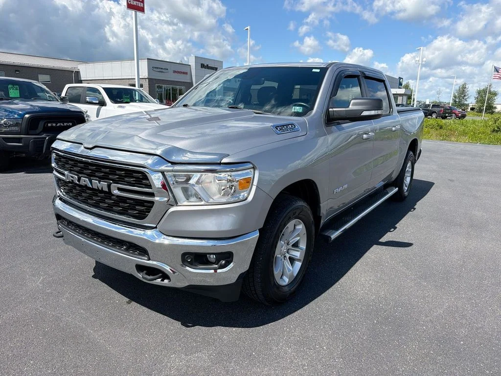 Used 2022 Silver Ram Big Horn/Lone Star image 4