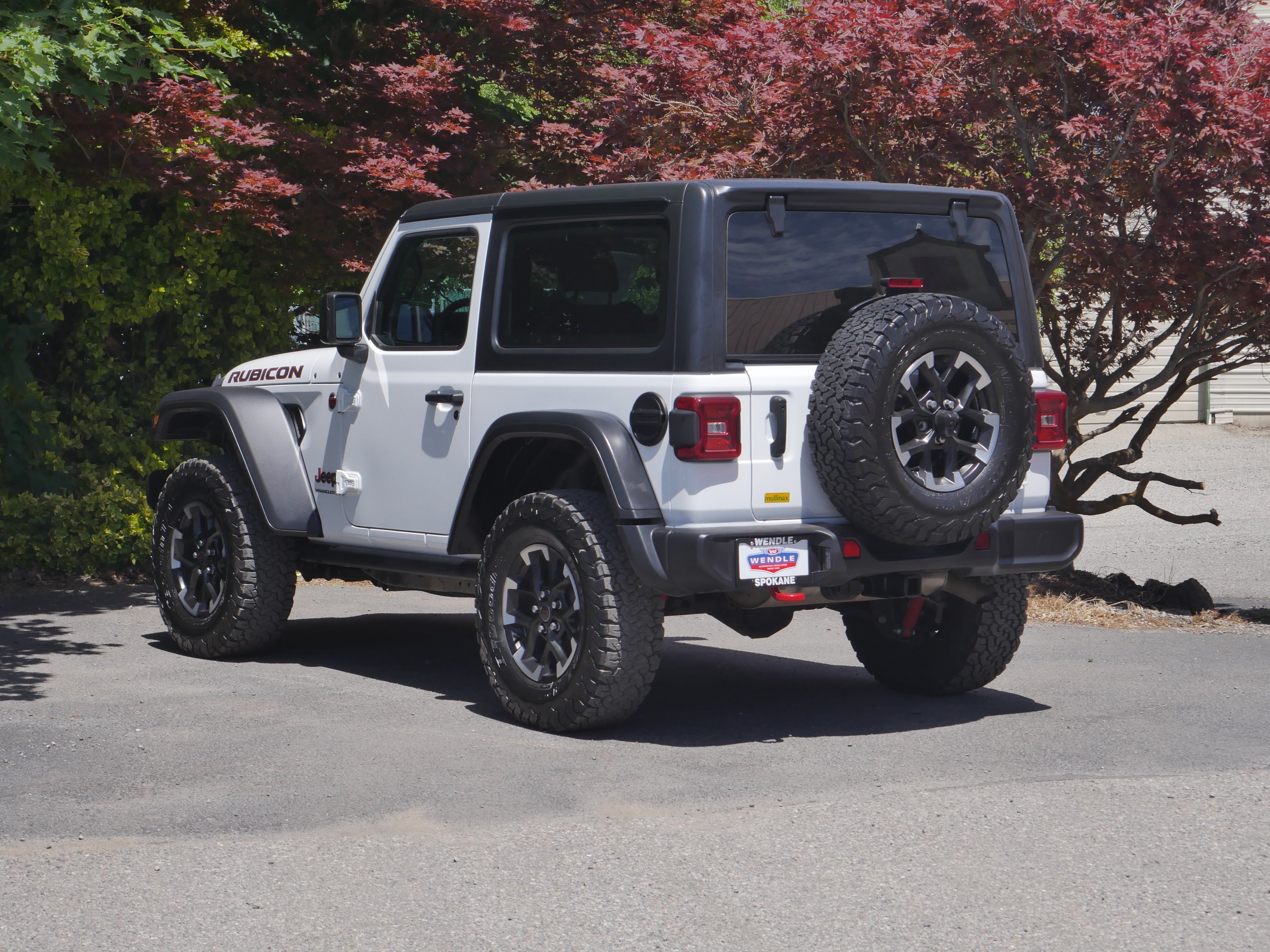 Certified Used 2024 Bright White Clearcoat Jeep Rubicon image 21