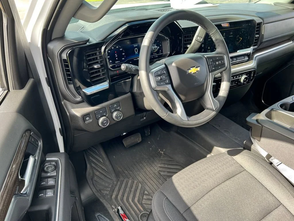 2025 Chevrolet Silverado 2500HD LT - Photo 7