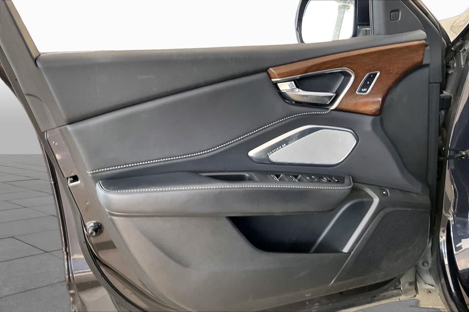 Used 2019 Gunmetal Metallic Acura w/Advance Pkg image 21