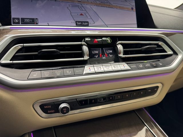 Used 2021 Alpine White BMW sDrive40i image 49