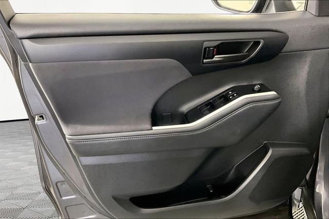 Used 2025 Gray Toyota LE image 17