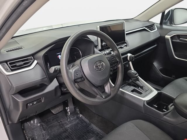 Used 2025 White Toyota XLE image 16