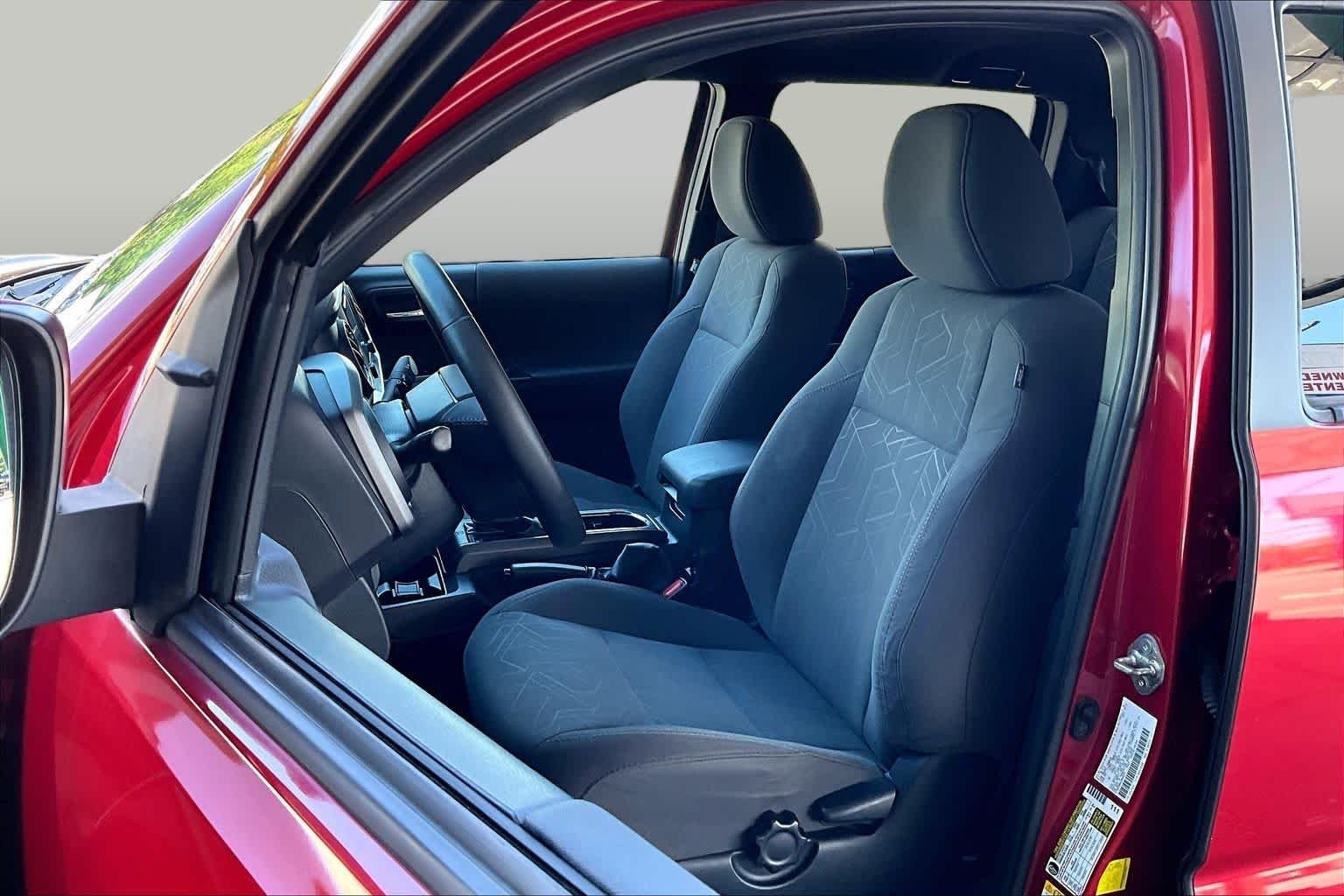 Used 2018 Barcelona Red Metallic Toyota TRD Off Road image 9