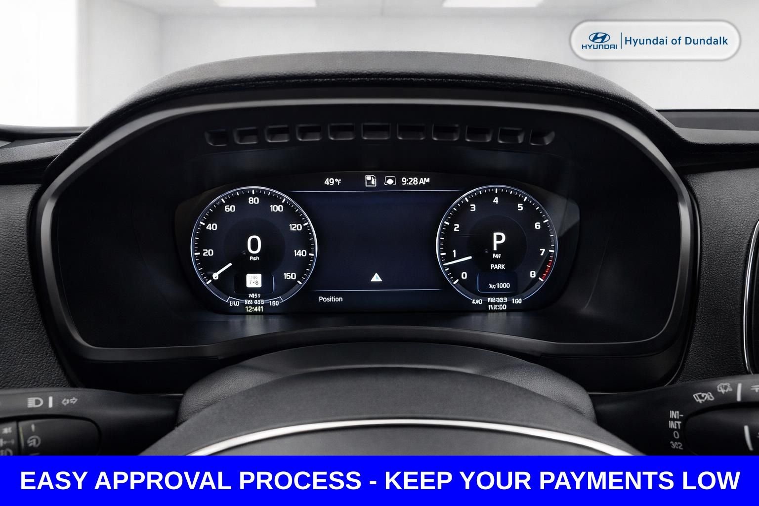 Used 2018 Blue Volvo T6 Momentum image 13