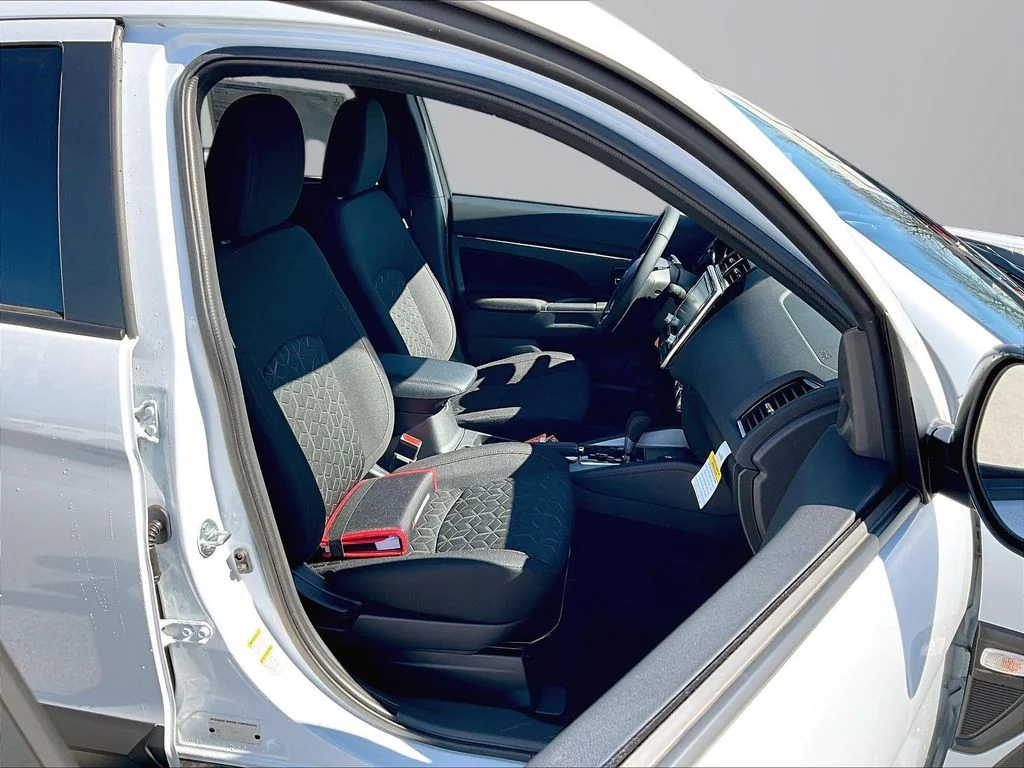 2026 Mitsubishi Outlander Sport TRAIL - Photo 12