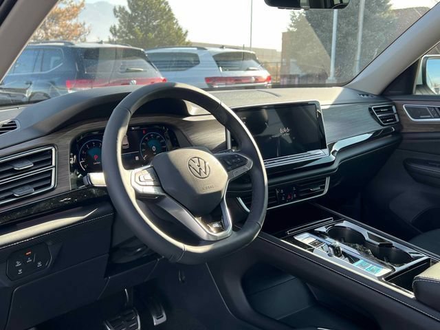 New 2026 Opal White Volkswagen 2.0T SEL Premium R-Line image 3
