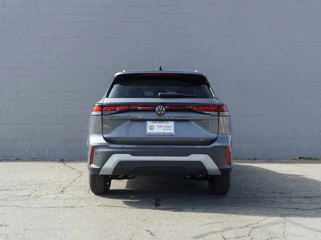 New 2026 Platinum Gray Metallic Volkswagen 2.0T S image 5